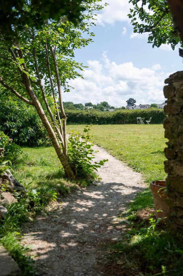 Ty Monde - Chambres D'Hotes En Finistere Poullaouen Esterno foto